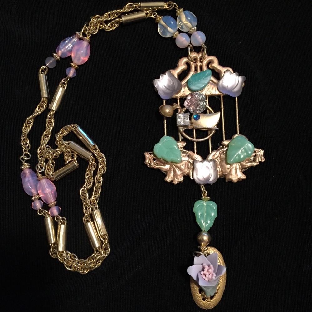 Handcrafted Vintage Birdcage Moonstone Necklace